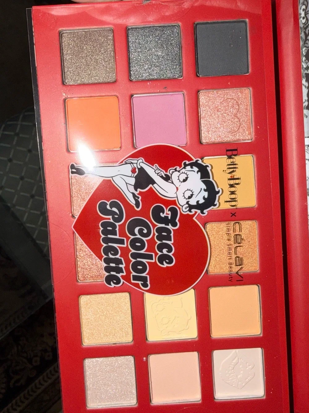 Betty Boop x Celavi Face Color Palette - 18 Bold Shades